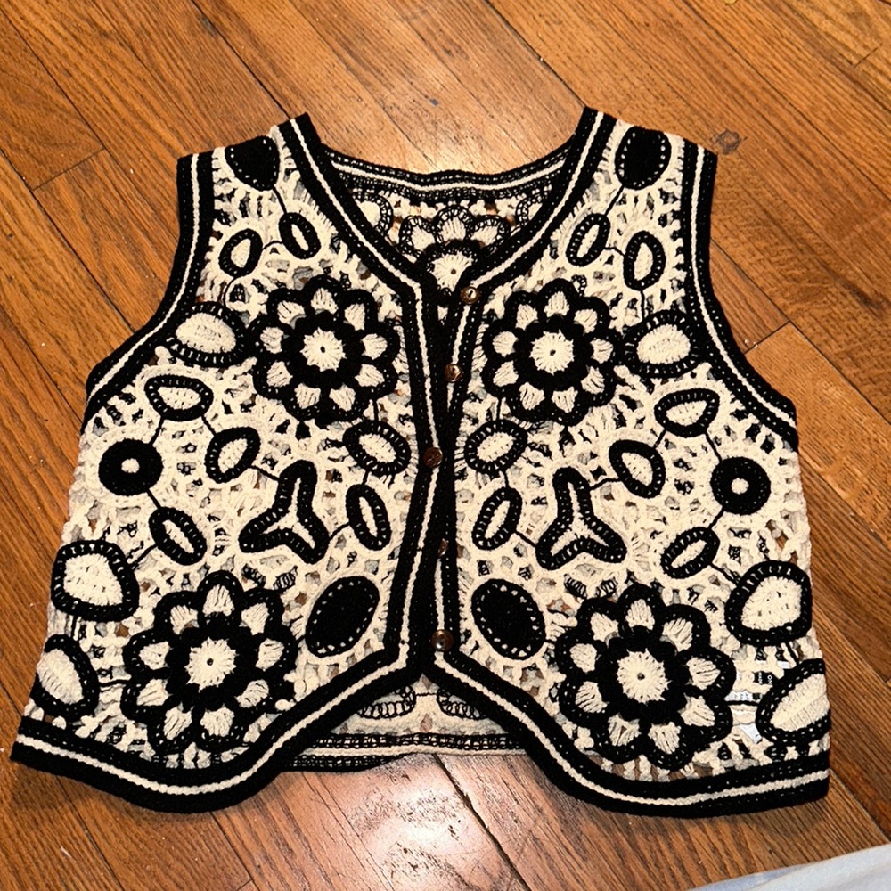 SHEIN light sweater vest crop tank top